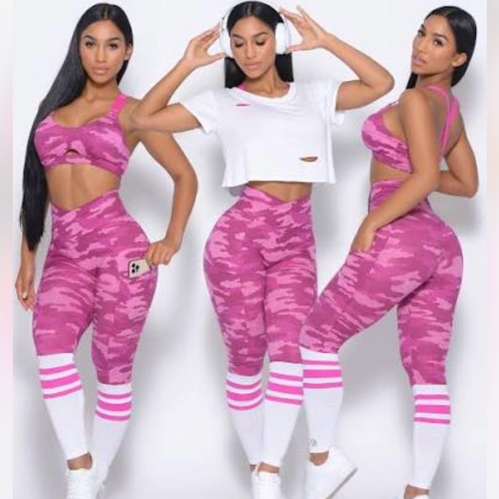 ❌❌SOLD❌❌Bombshell Leggings